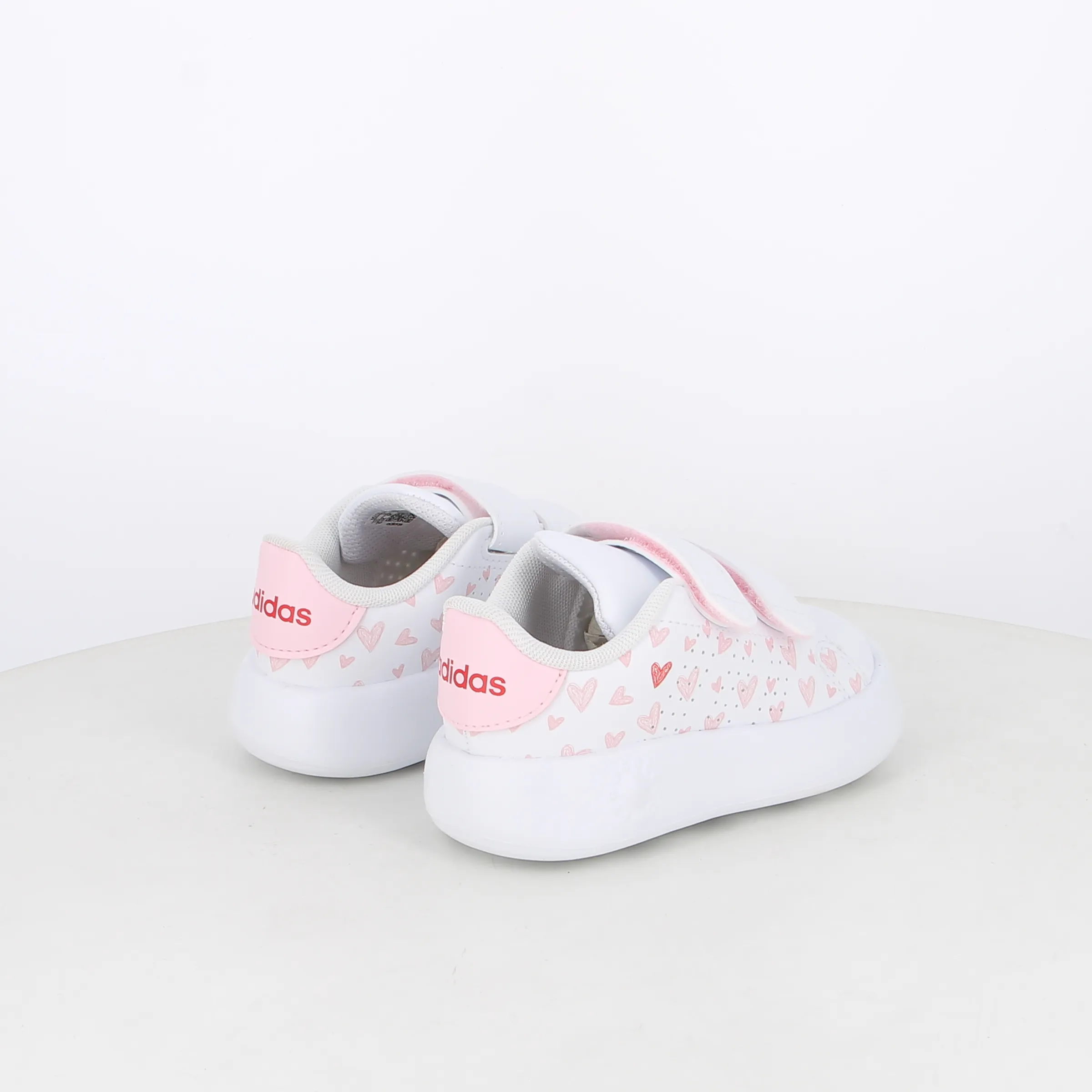 -----Adidas -----Sneakers da bambina Advantage ID5289 ----