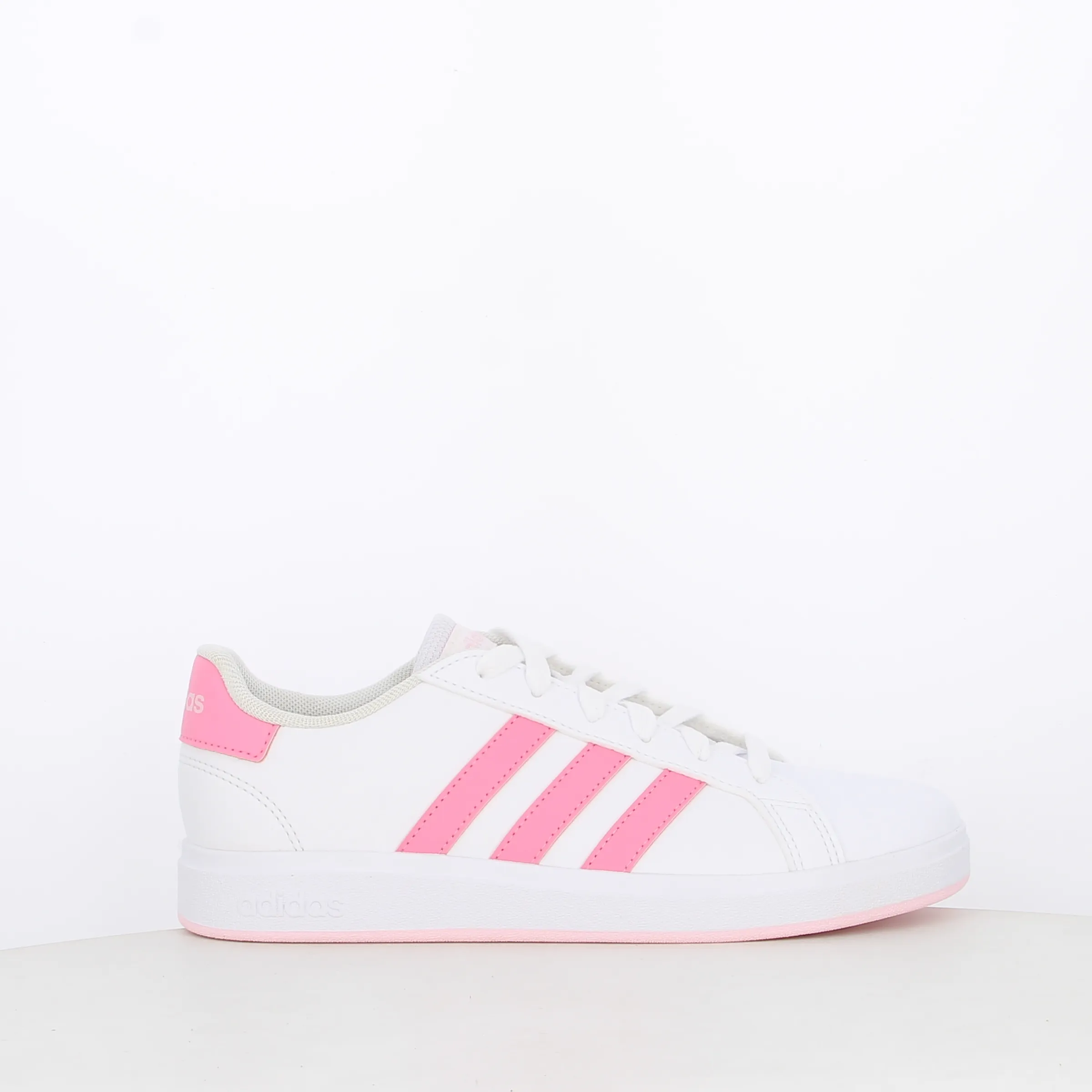 -----Adidas -----Sneakers da bambina Grand Court ID0734 ----