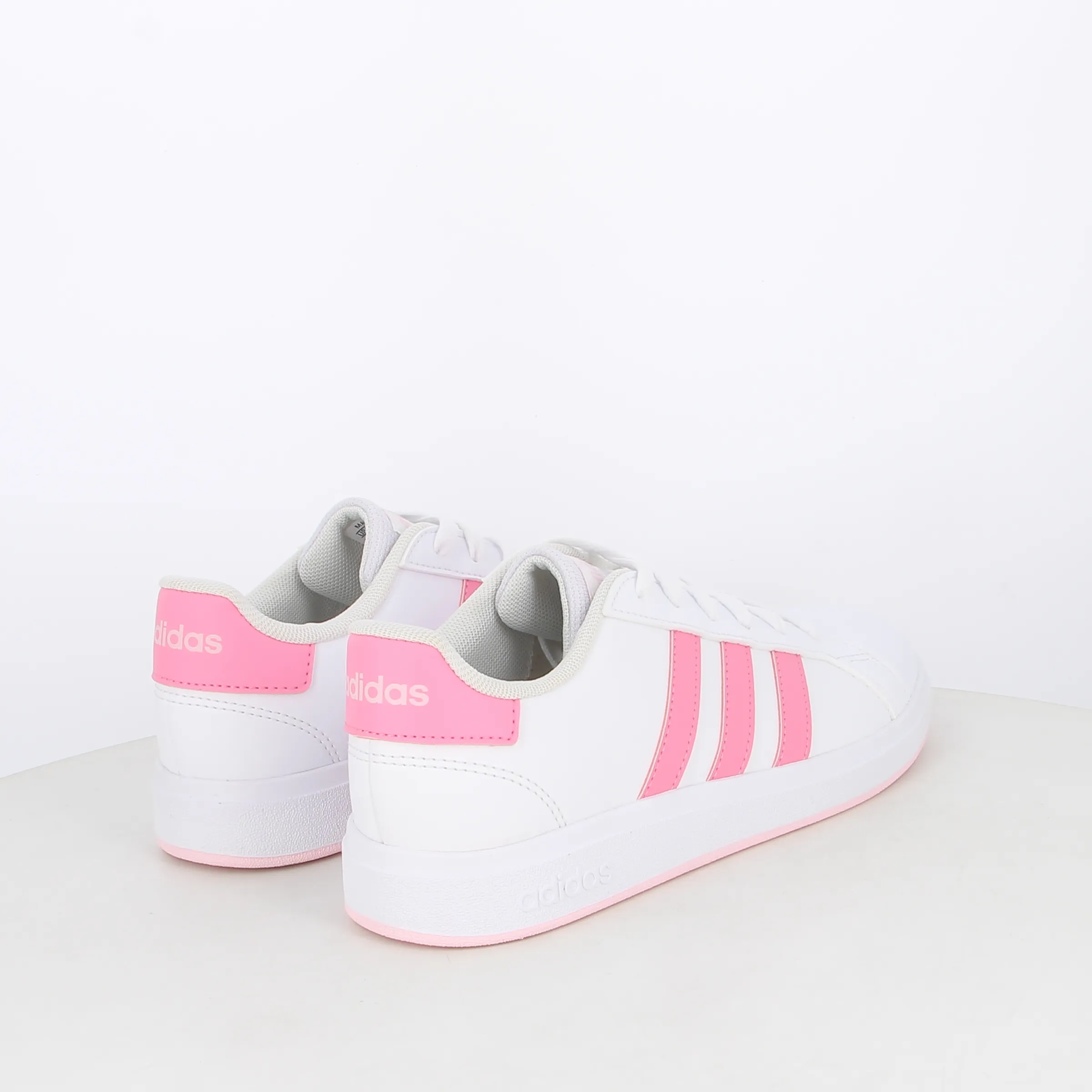 -----Adidas -----Sneakers da bambina Grand Court ID0734 ----