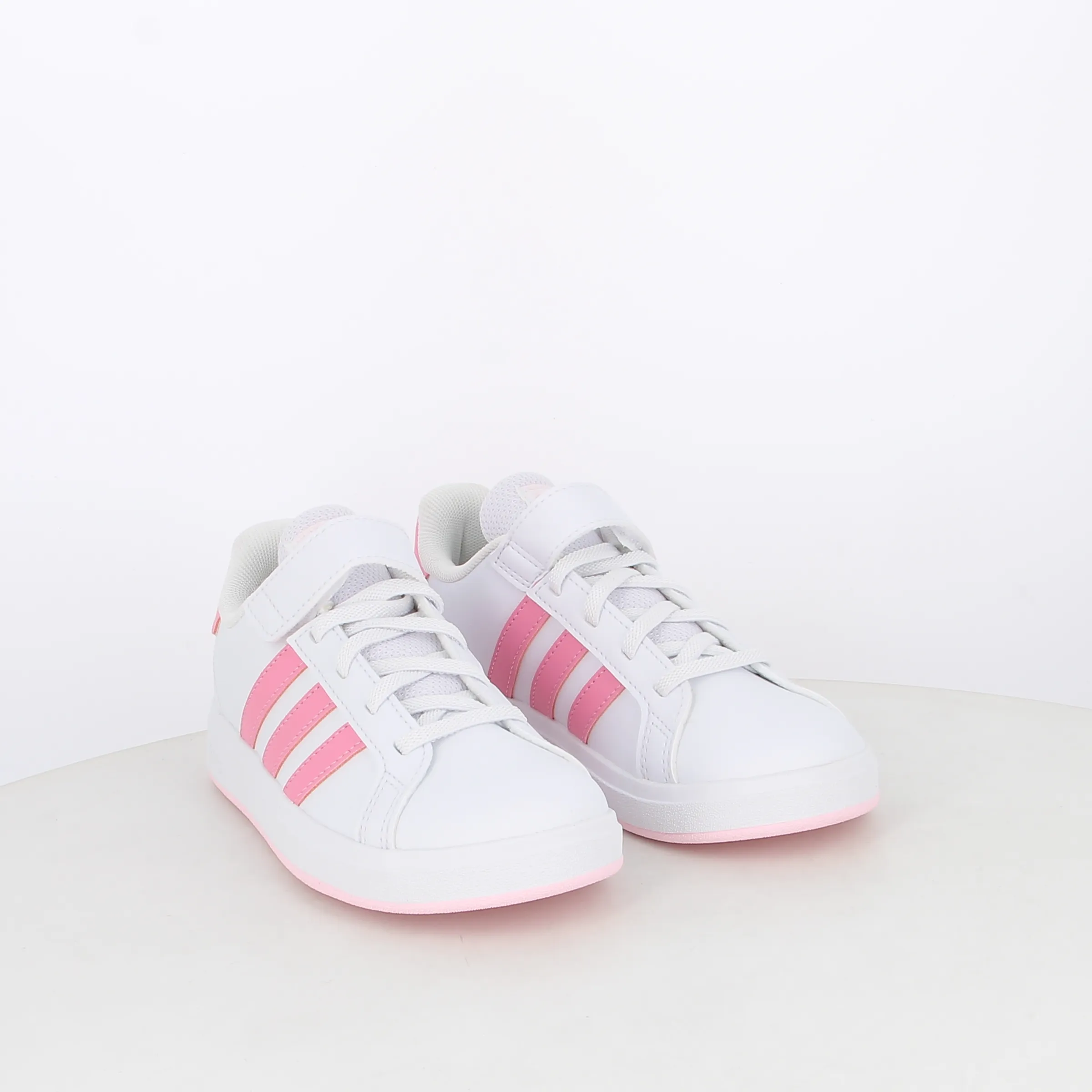 -----Adidas -----Sneakers da bambina Grand Court ID0738 ----