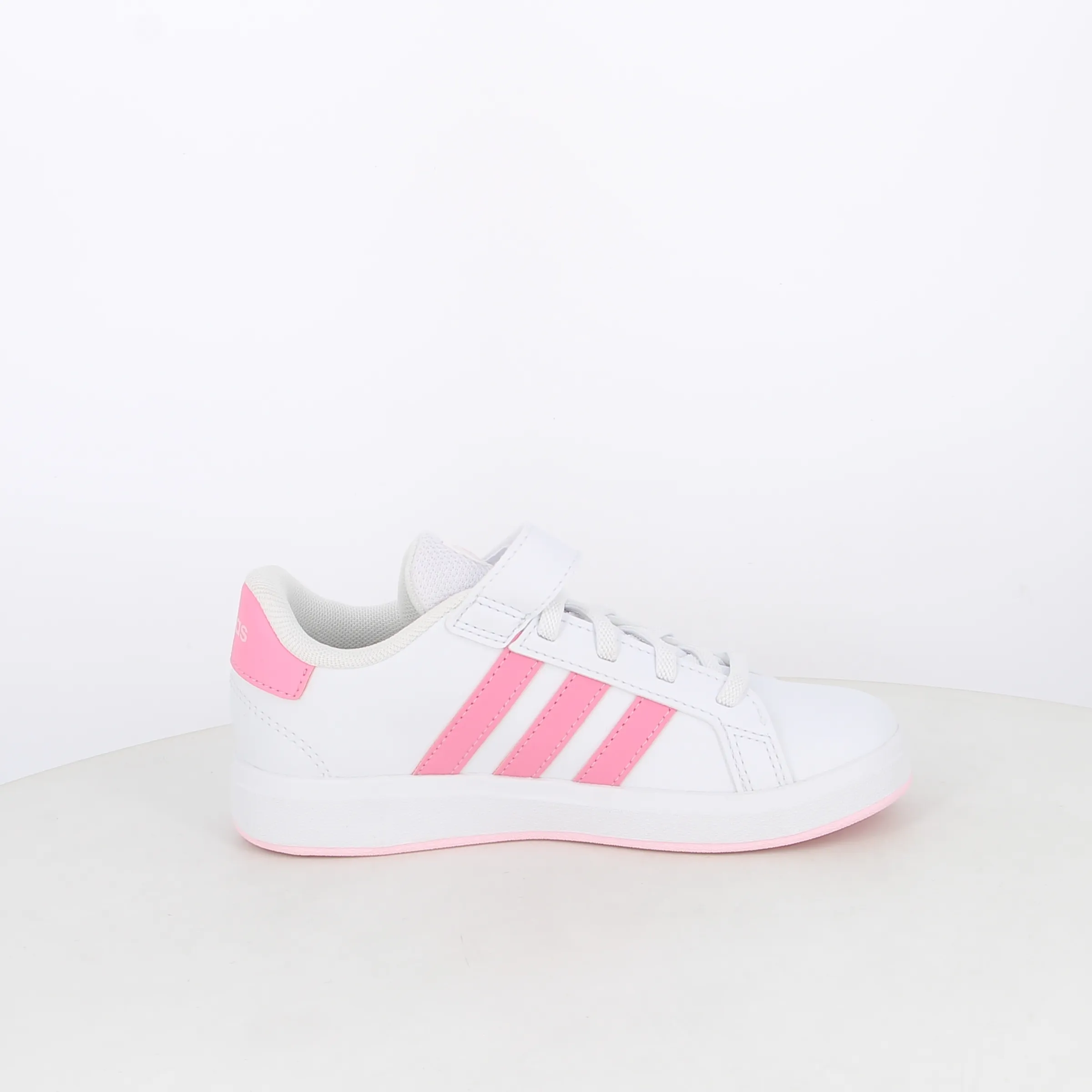 -----Adidas -----Sneakers da bambina Grand Court ID0738 ----