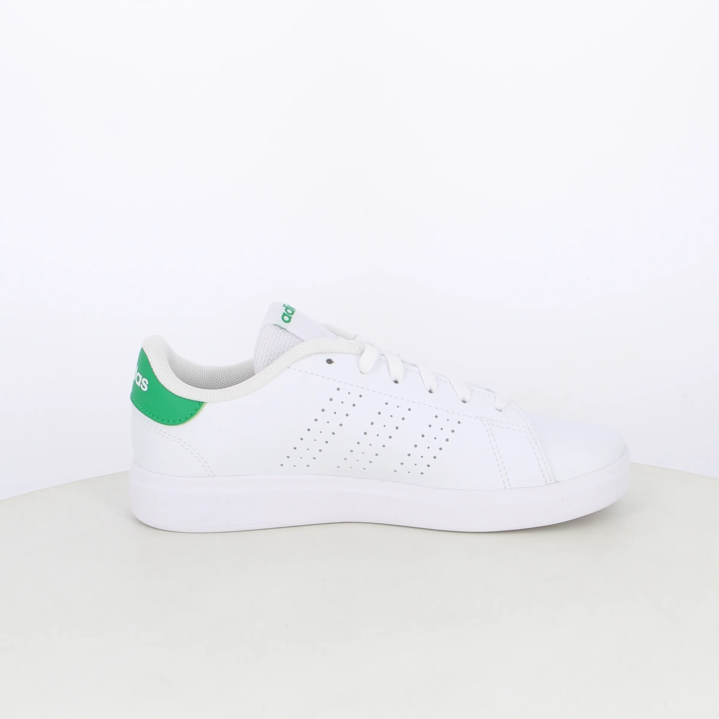 -----Adidas -----Sneakers da bambino Advantage Base 2.0 ID3889 ----