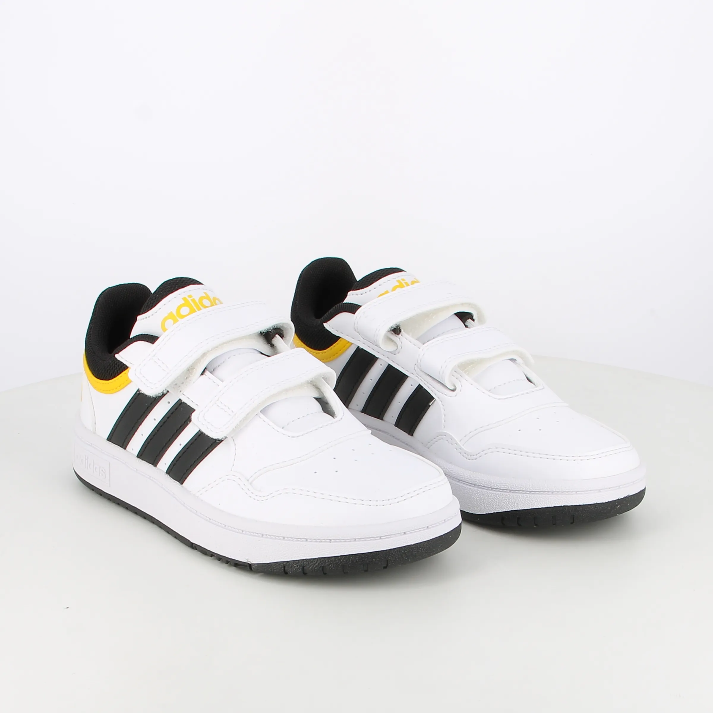 -----Adidas -----Sneakers da bambino Hoops 3.0 IF5316 ----