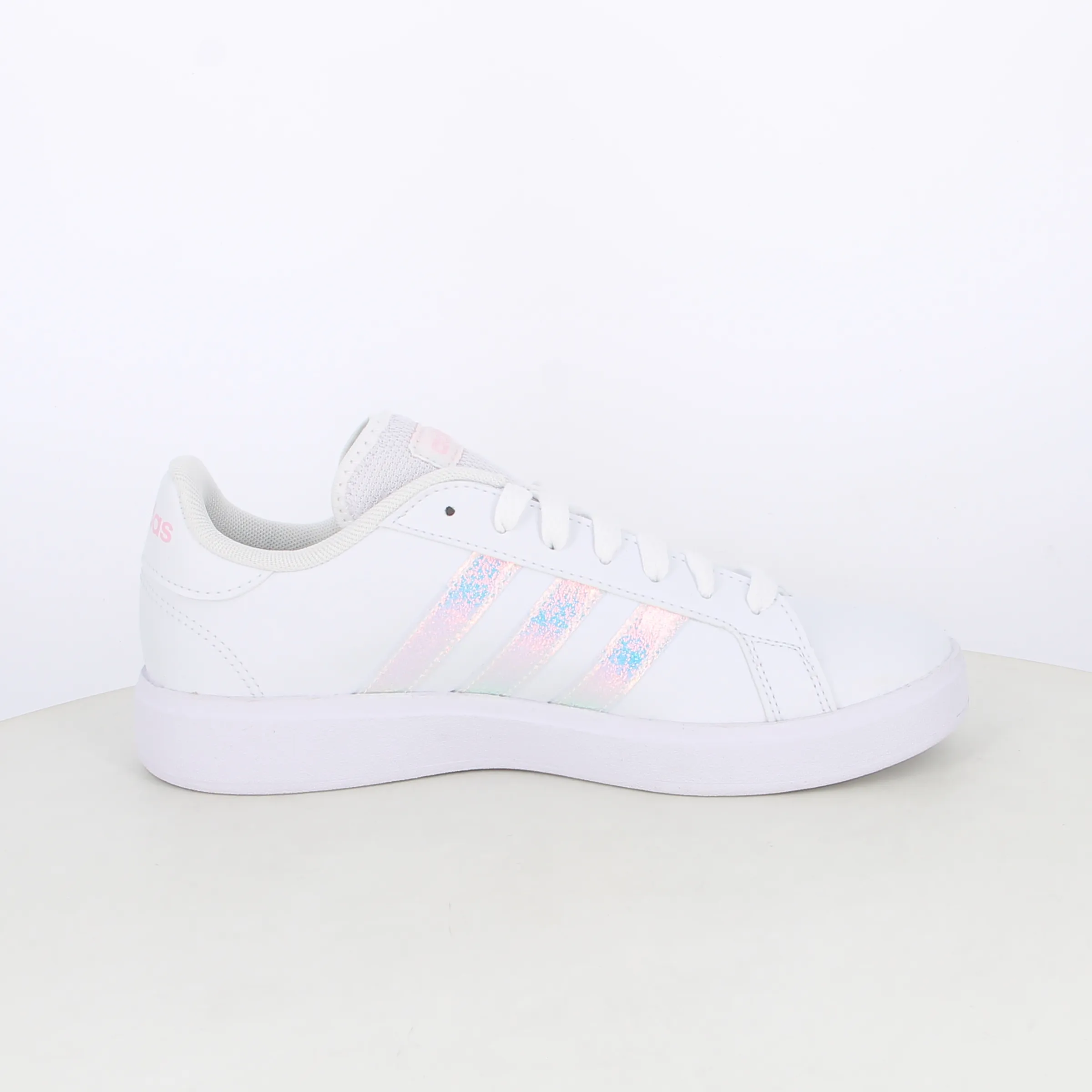 -----Adidas -----Sneakers da donna Grand Court Base IG6374 ----