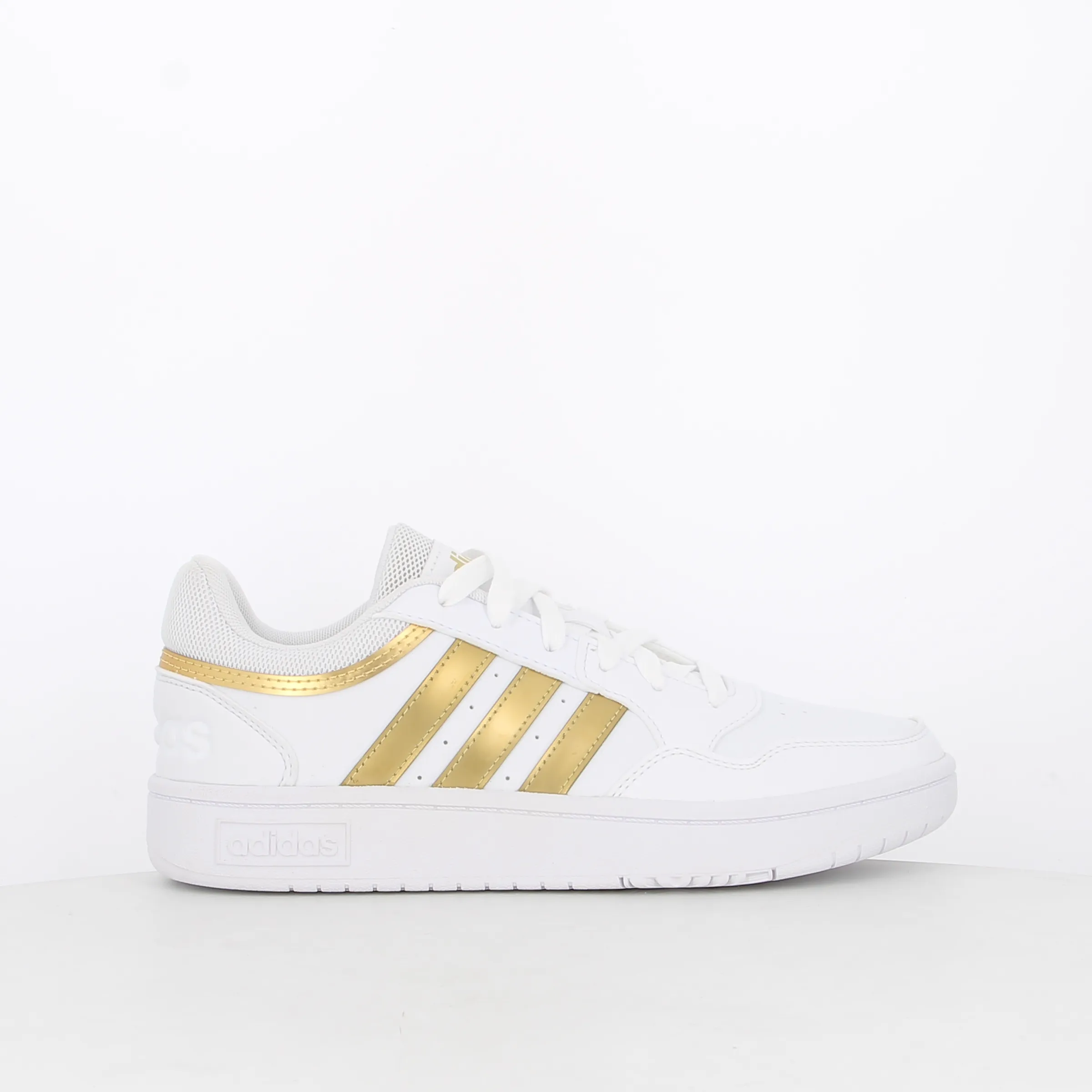 -----Adidas -----Sneakers da donna Hoops 3.0 HP7972 ----