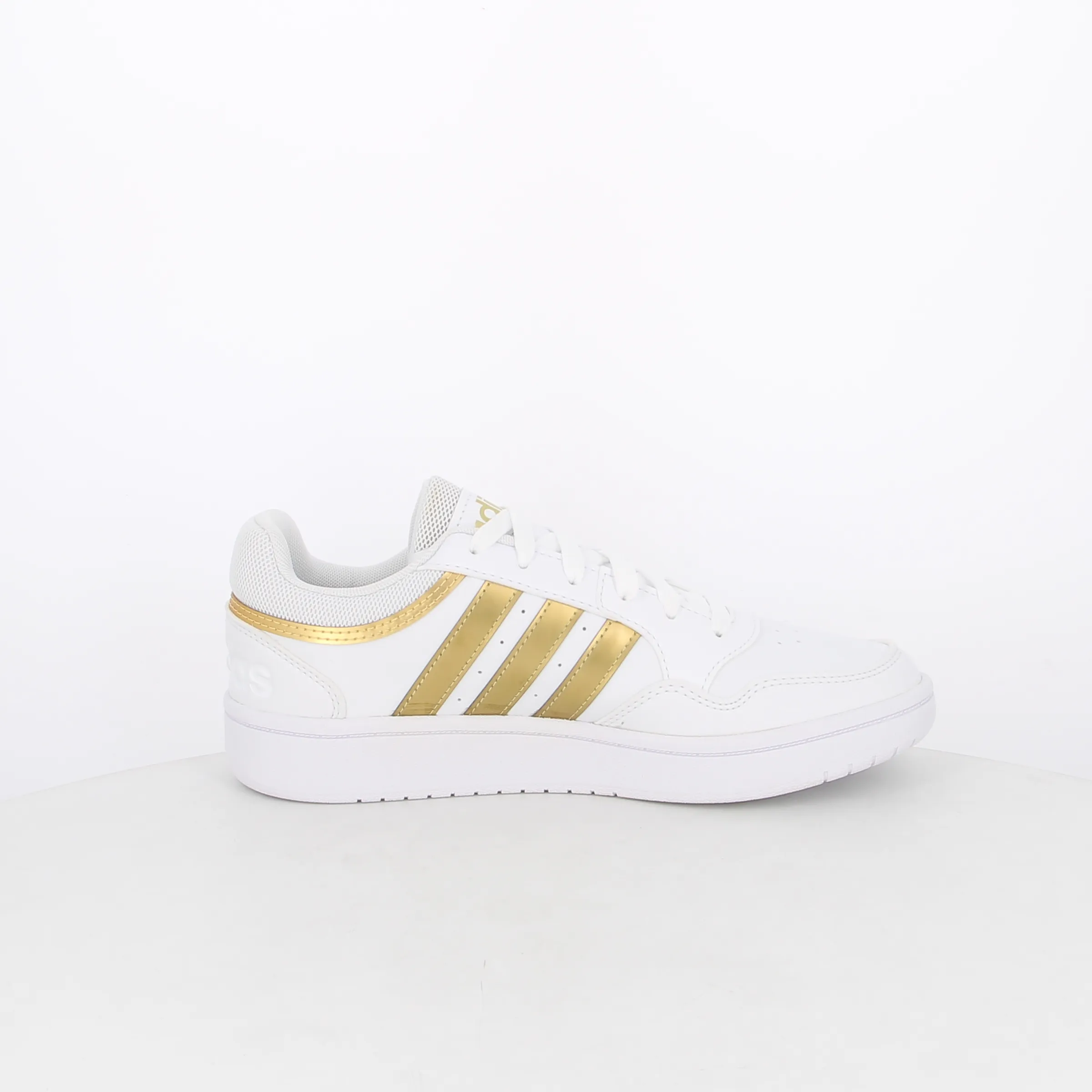 -----Adidas -----Sneakers da donna Hoops 3.0 HP7972 ----