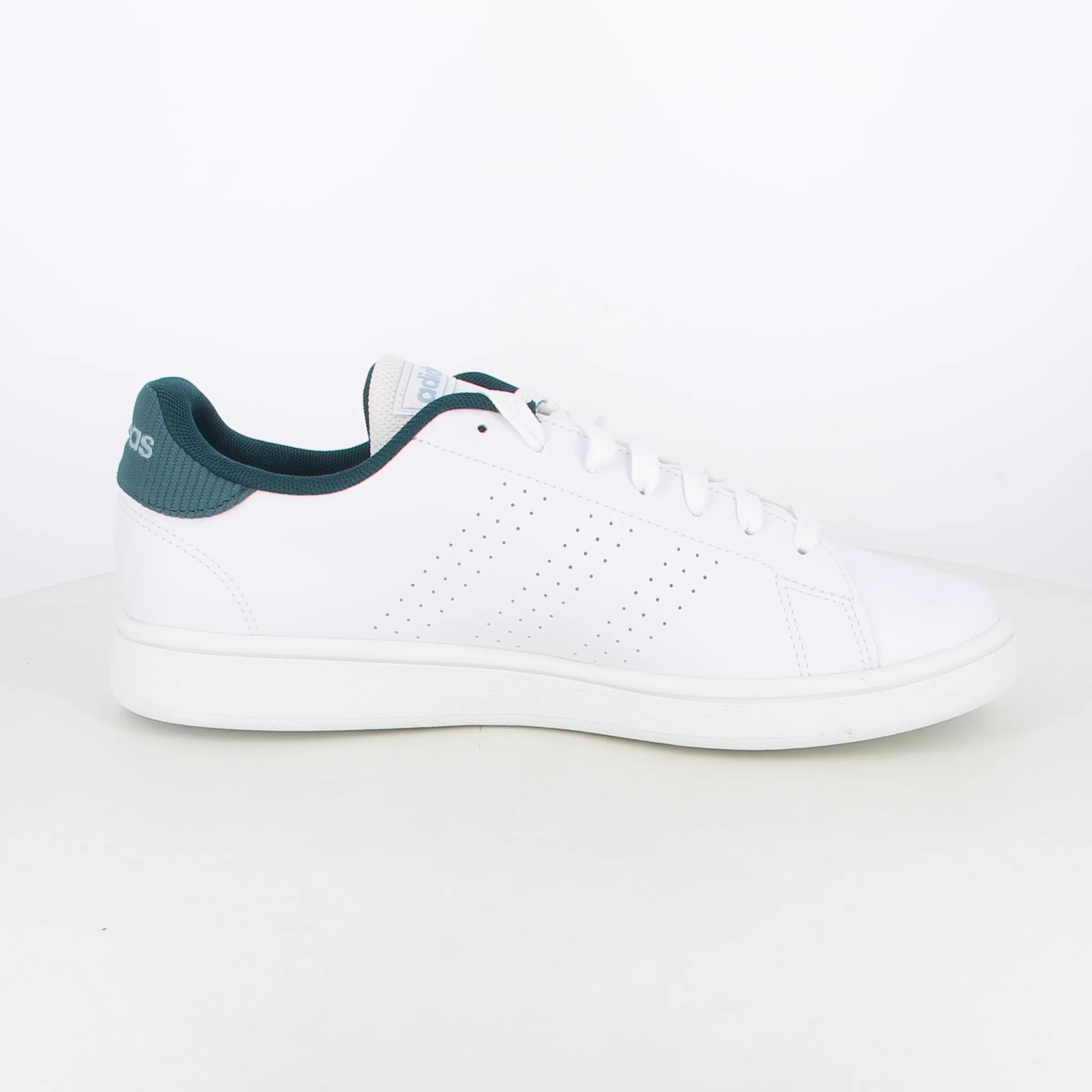 -----Adidas -----Sneakers da uomo Advantage Base IF8008 ----