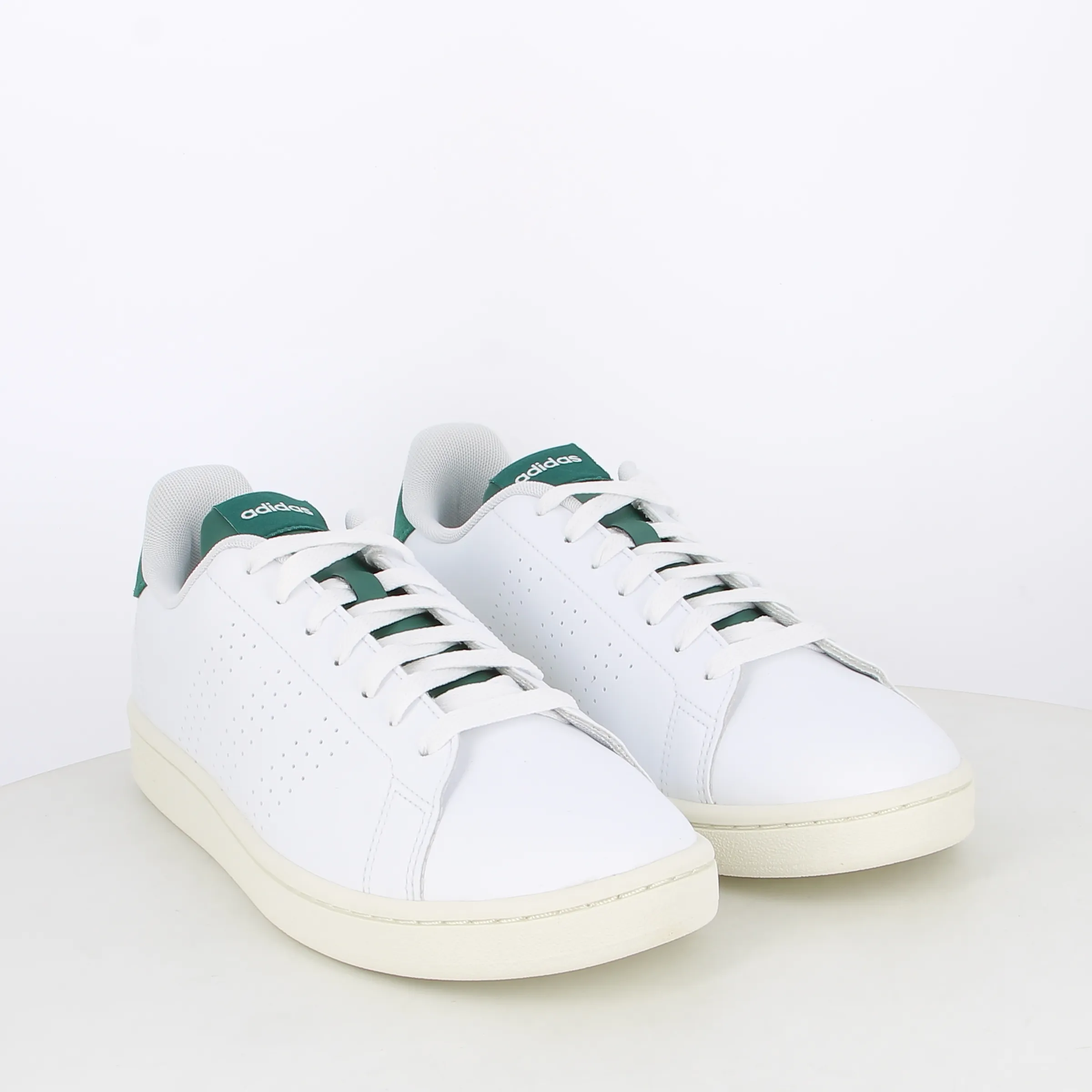 -----Adidas -----Sneakers da uomo Advantage IF6096 ----