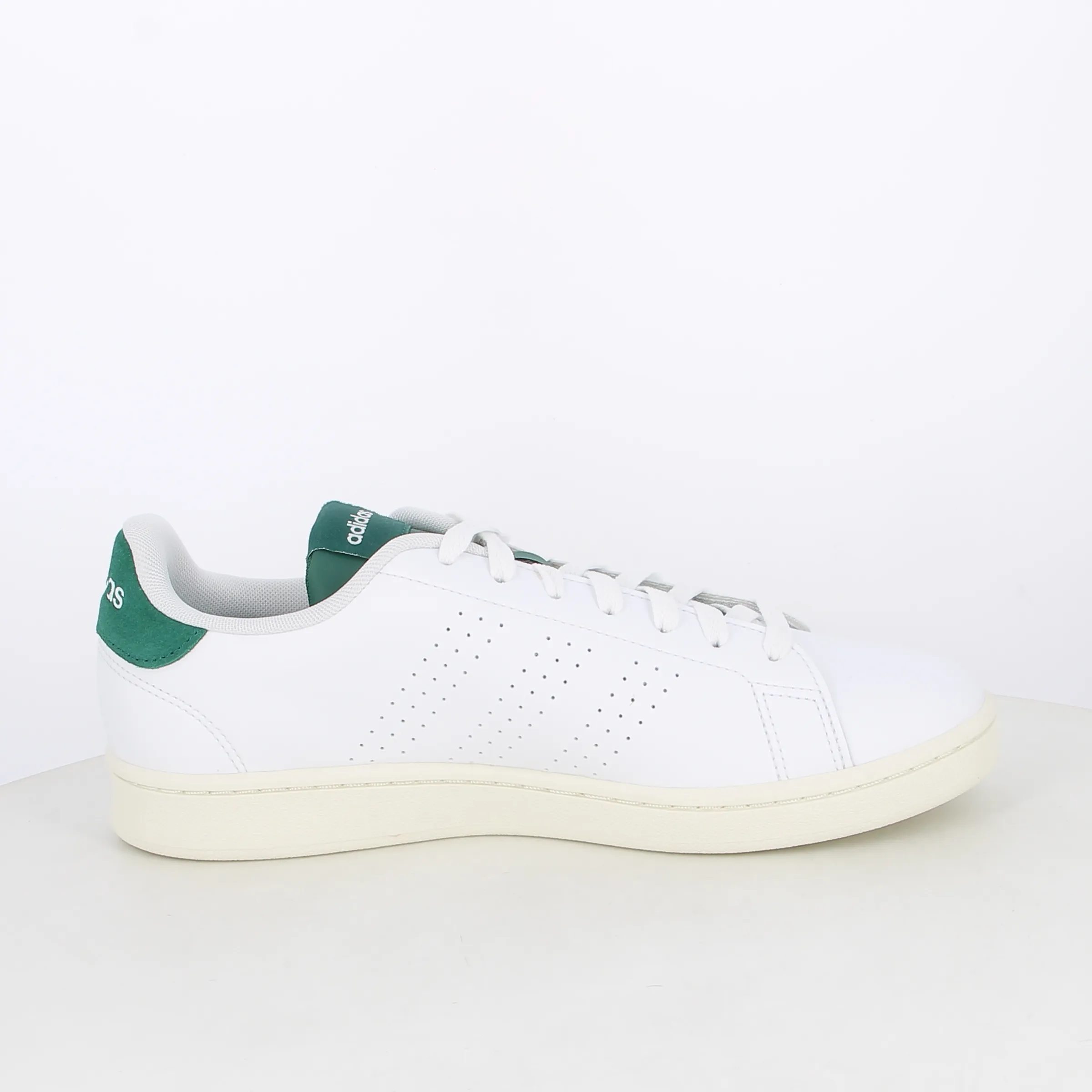 -----Adidas -----Sneakers da uomo Advantage IF6096 ----