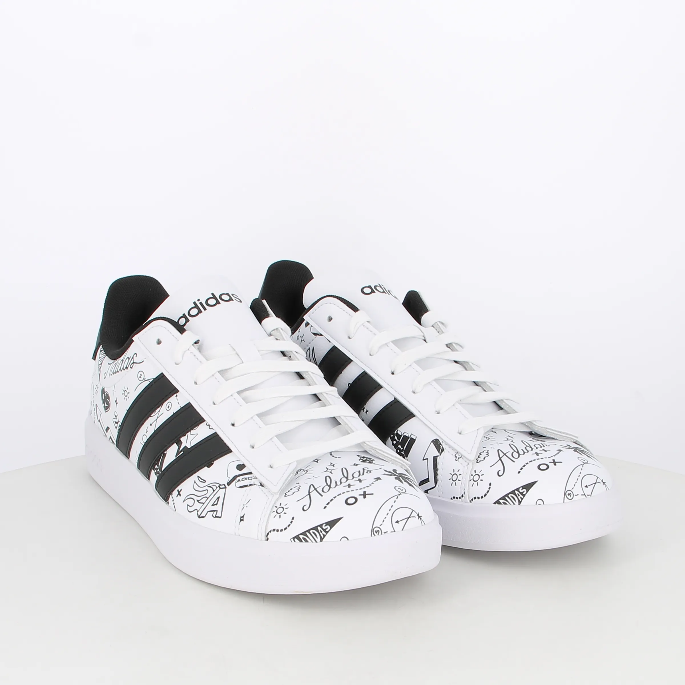 -----Adidas -----Sneakers da uomo Grand Court 2.0 ID4474 ----