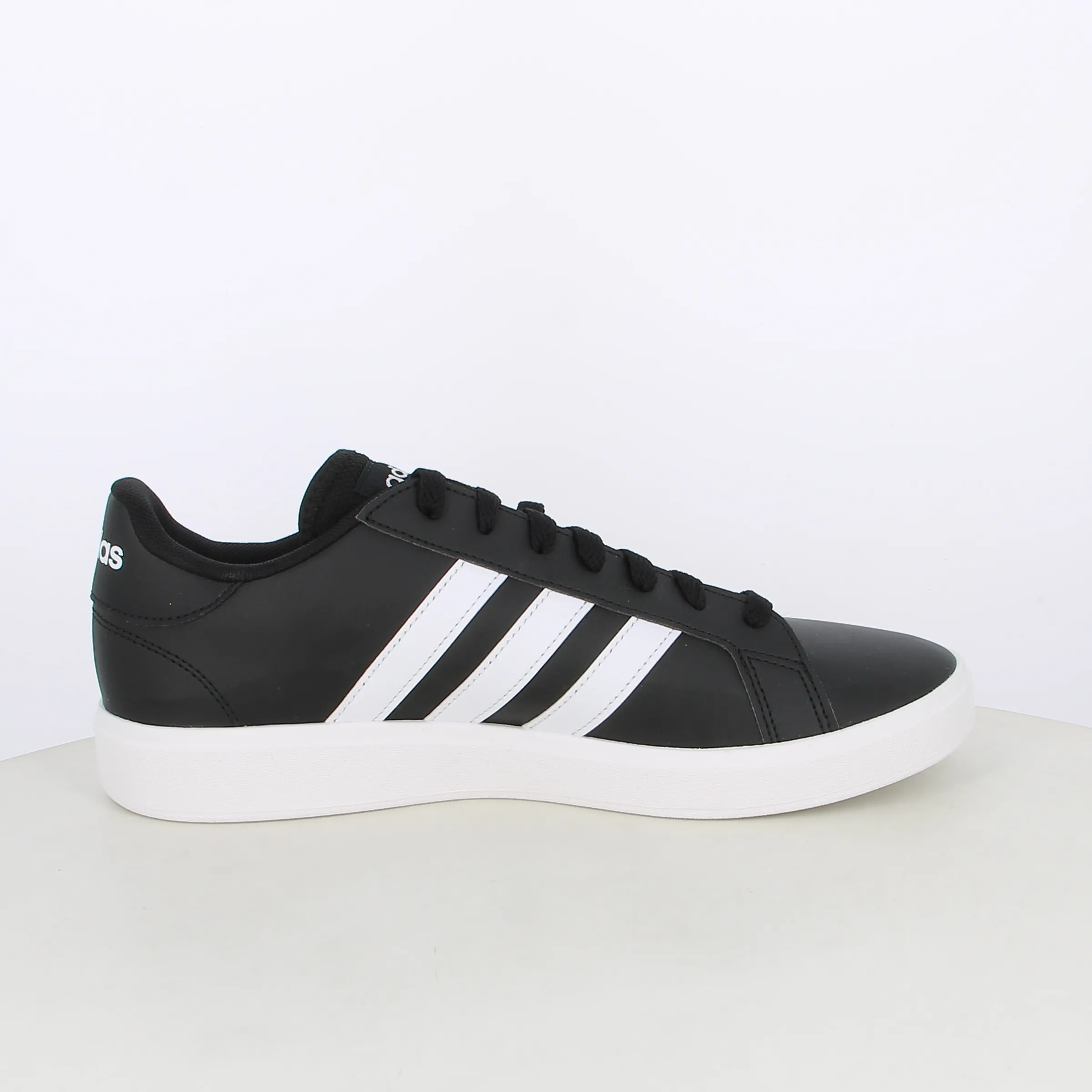 -----Adidas -----Sneakers da uomo Grand Court Base 2.0 GW9251 ----