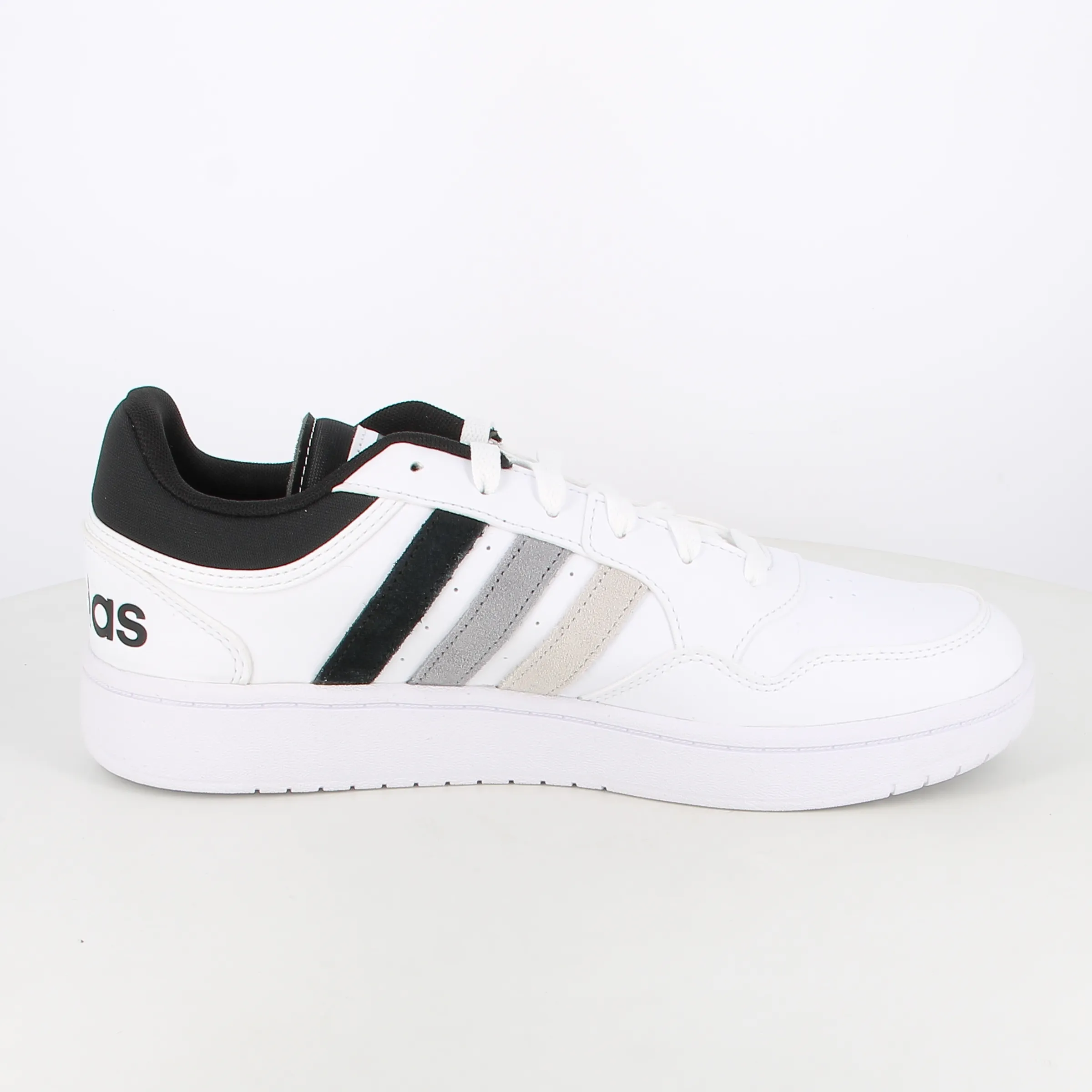 -----Adidas -----Sneakers da uomo Hoops 3.0 IG7914 ----