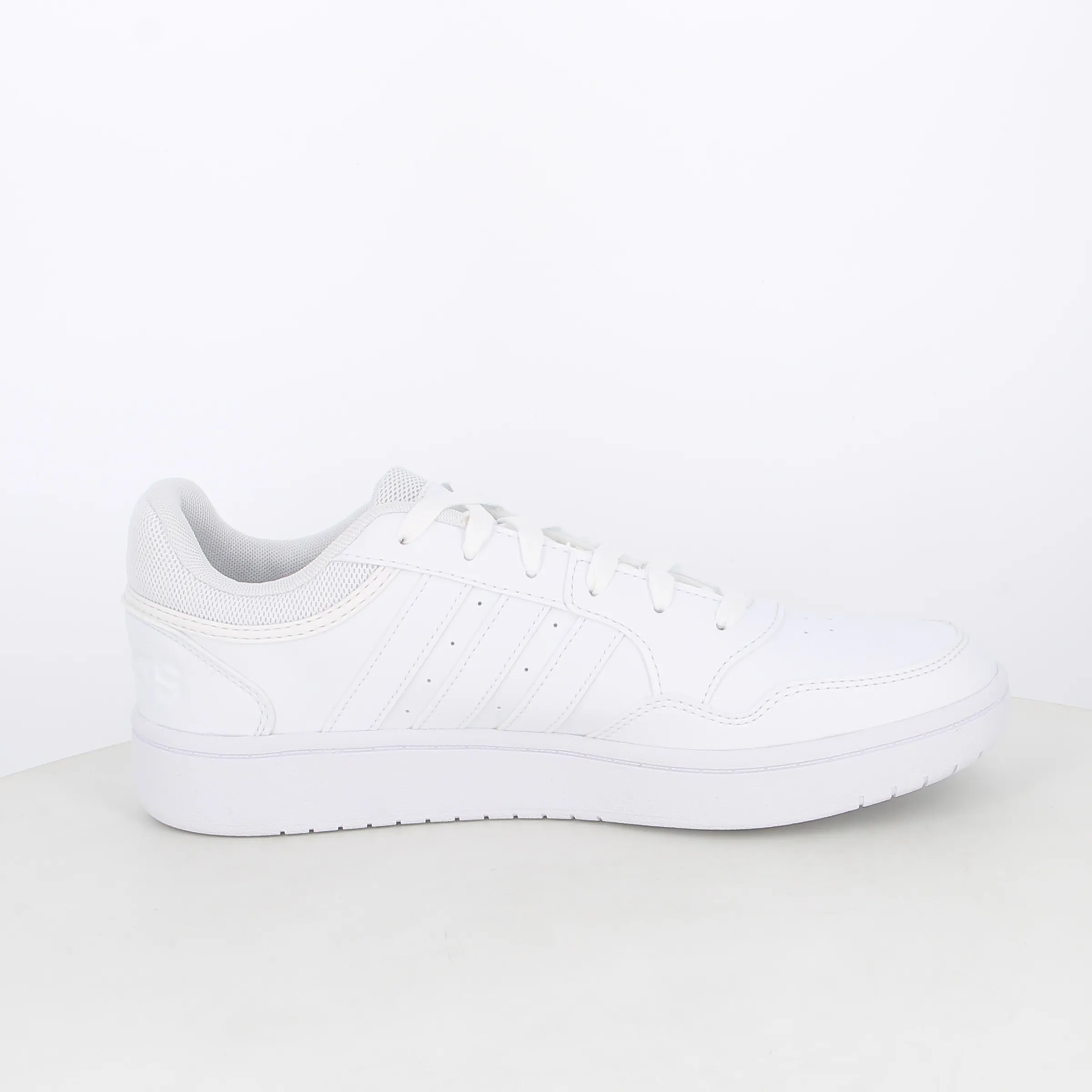 -----Adidas -----Sneakers da uomo Hoops IG7916 ----