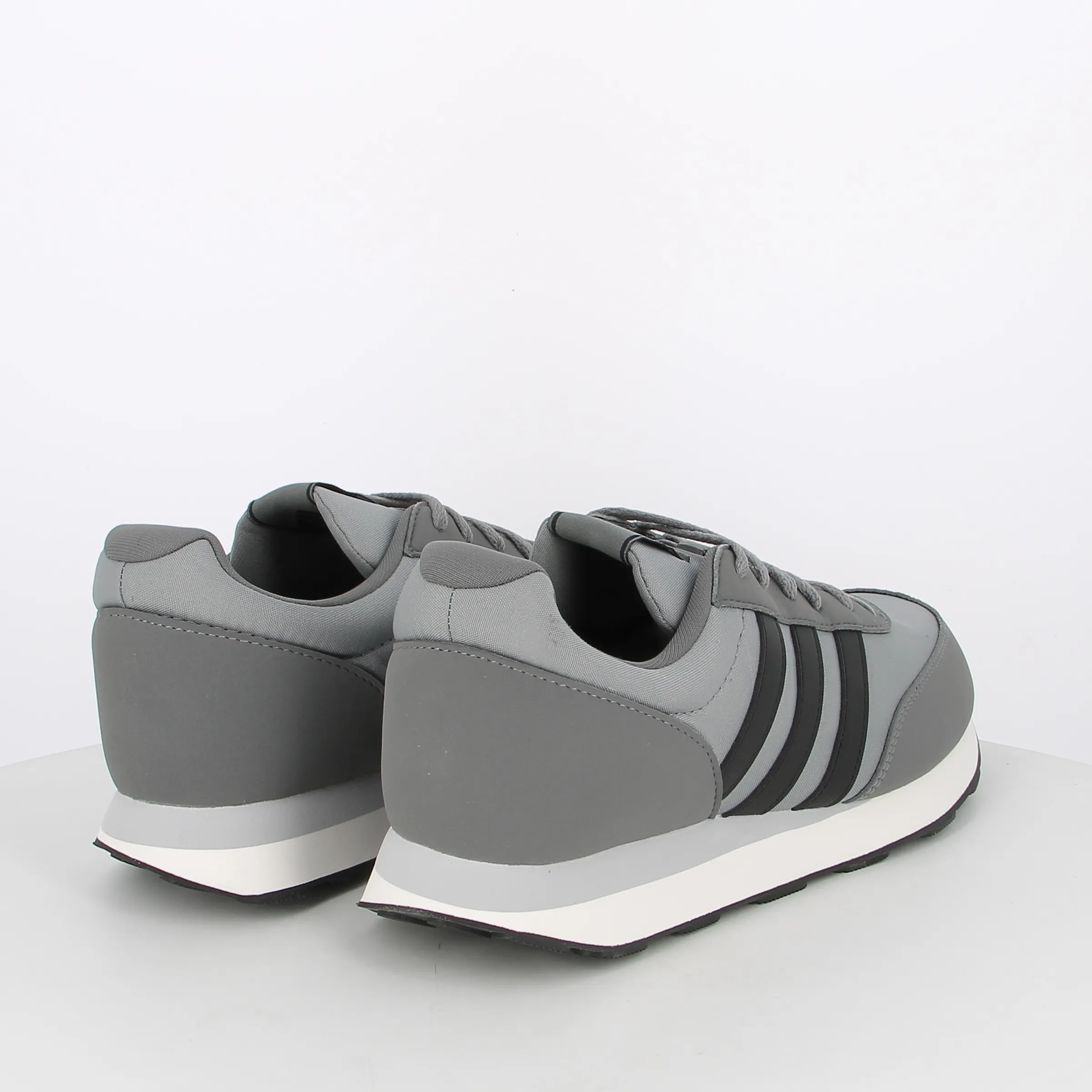 -----Adidas -----Sneakers da uomo Run60s 3.0 HP2259 ----