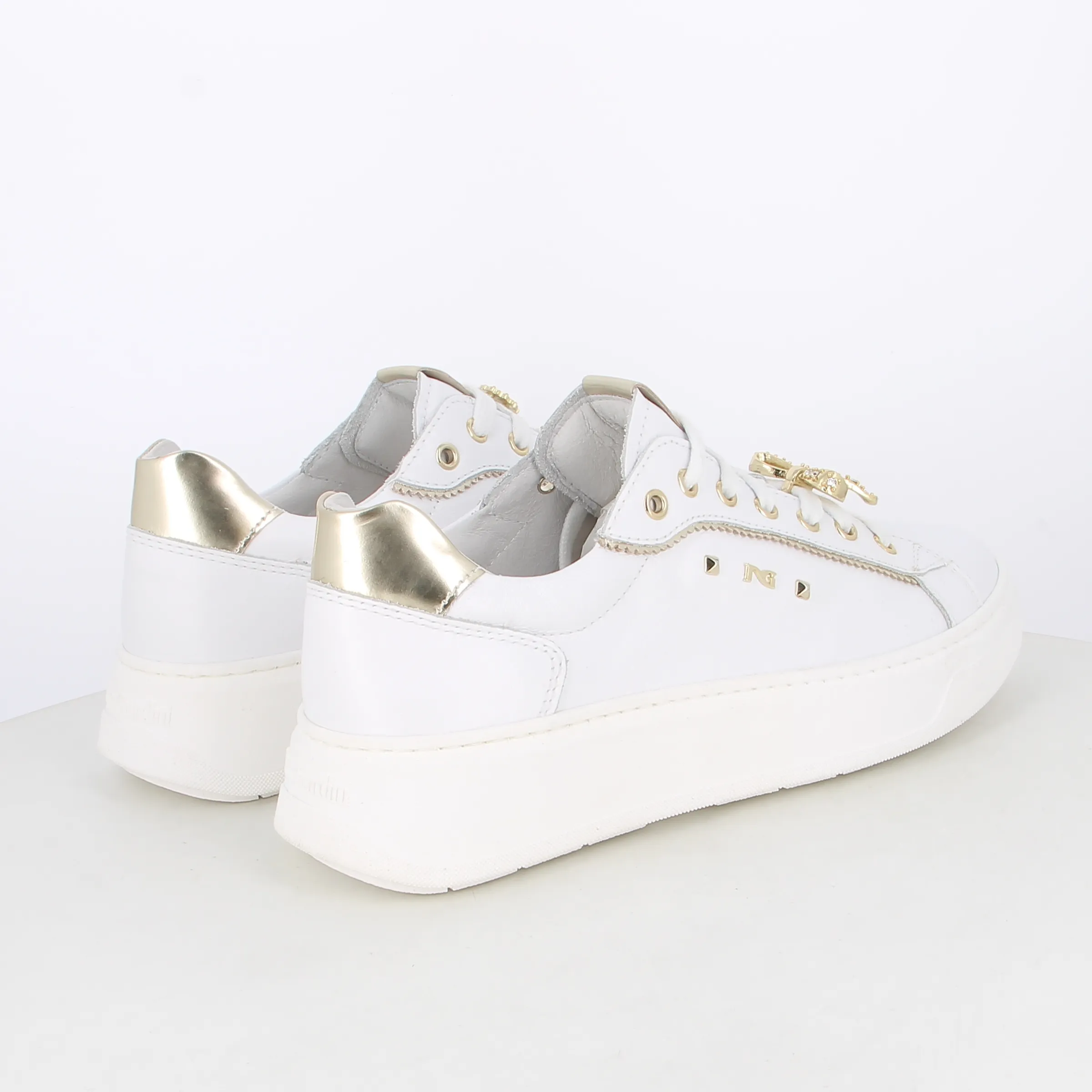 -----NeroGiardini -----Sneakers da donna E409975D ----