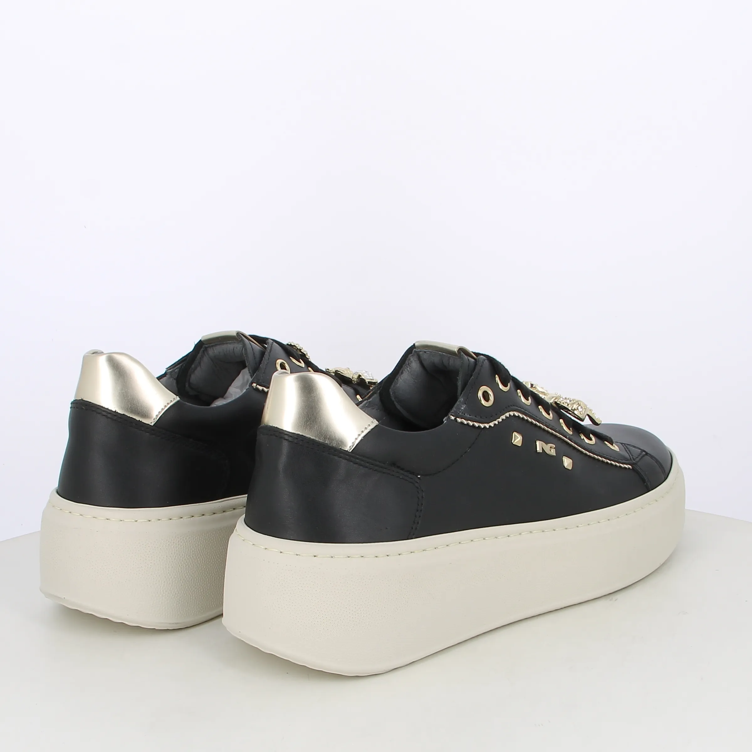 -----NeroGiardini -----Sneakers da donna I411621D ----