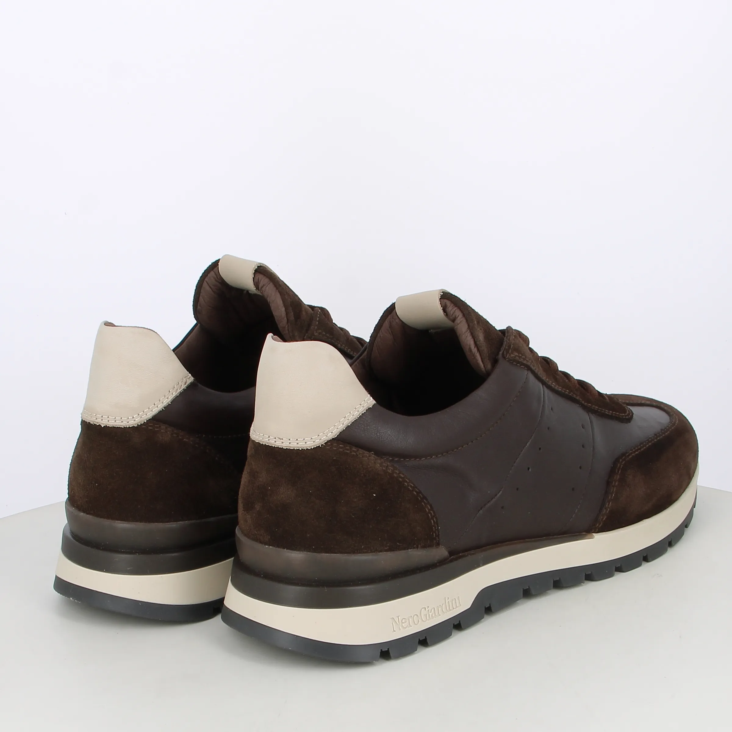 -----NeroGiardini -----Sneakers da uomo I400411U ----