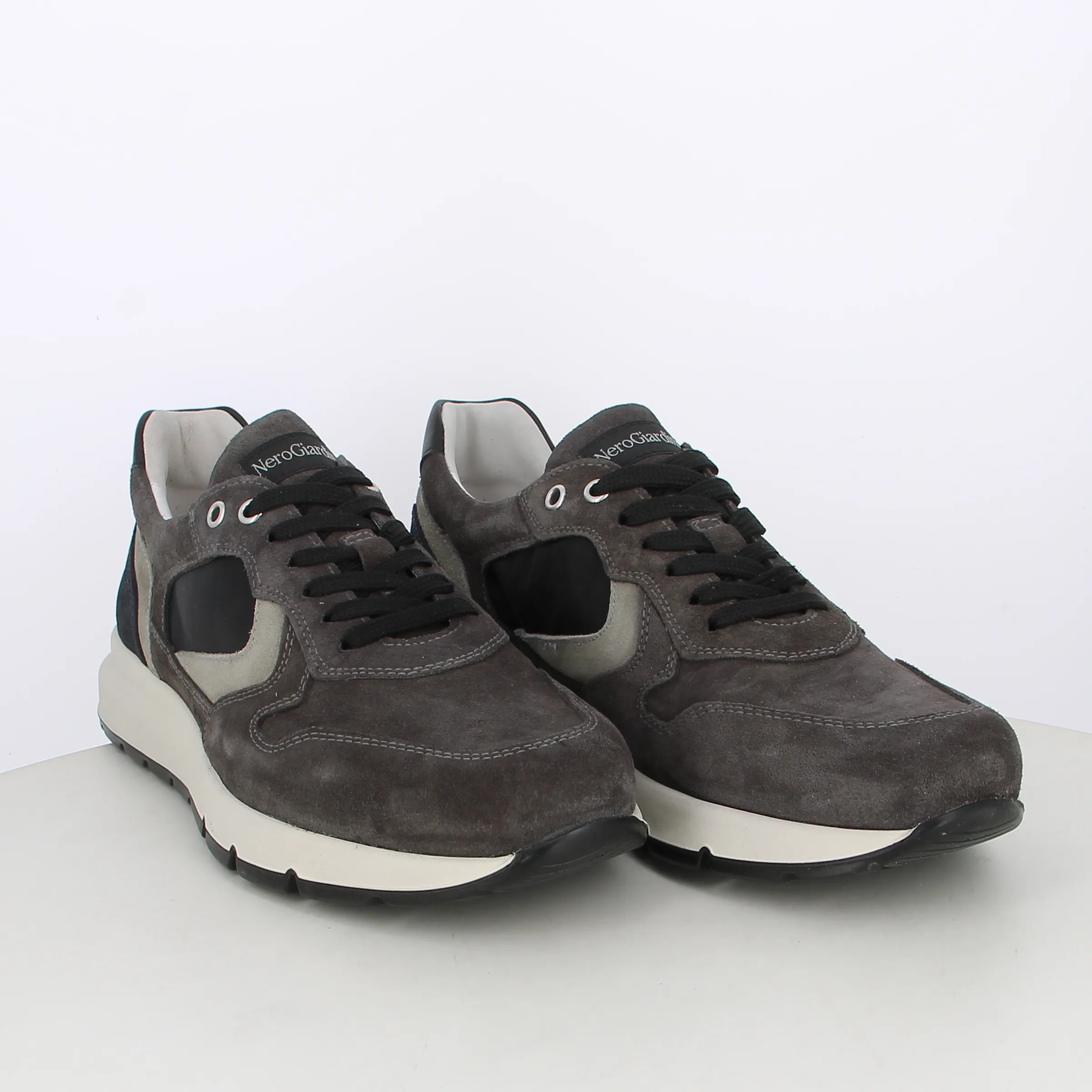 -----NeroGiardini -----Sneakers da uomo I400420U ----