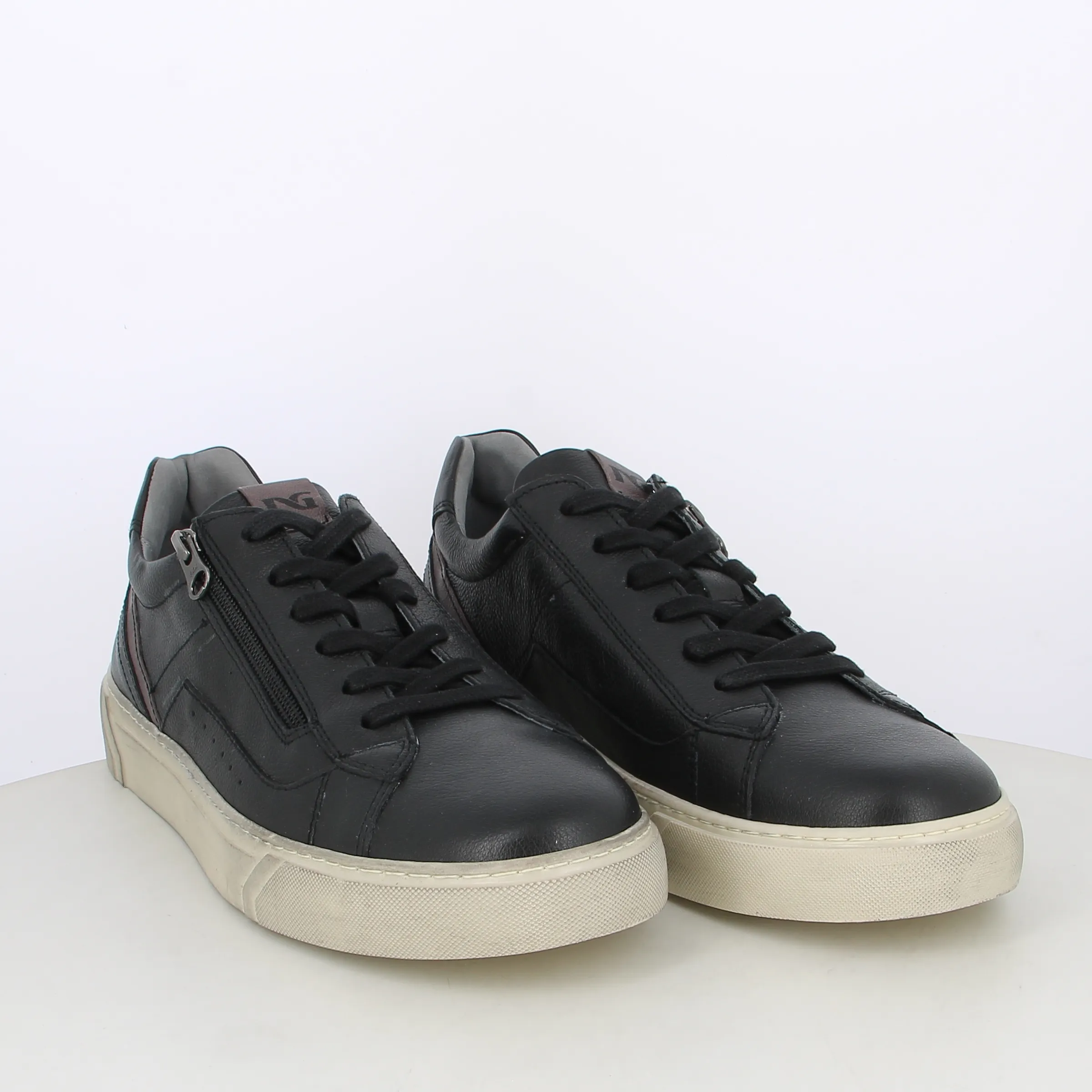 -----NeroGiardini -----Sneakers da uomo I400430U ----