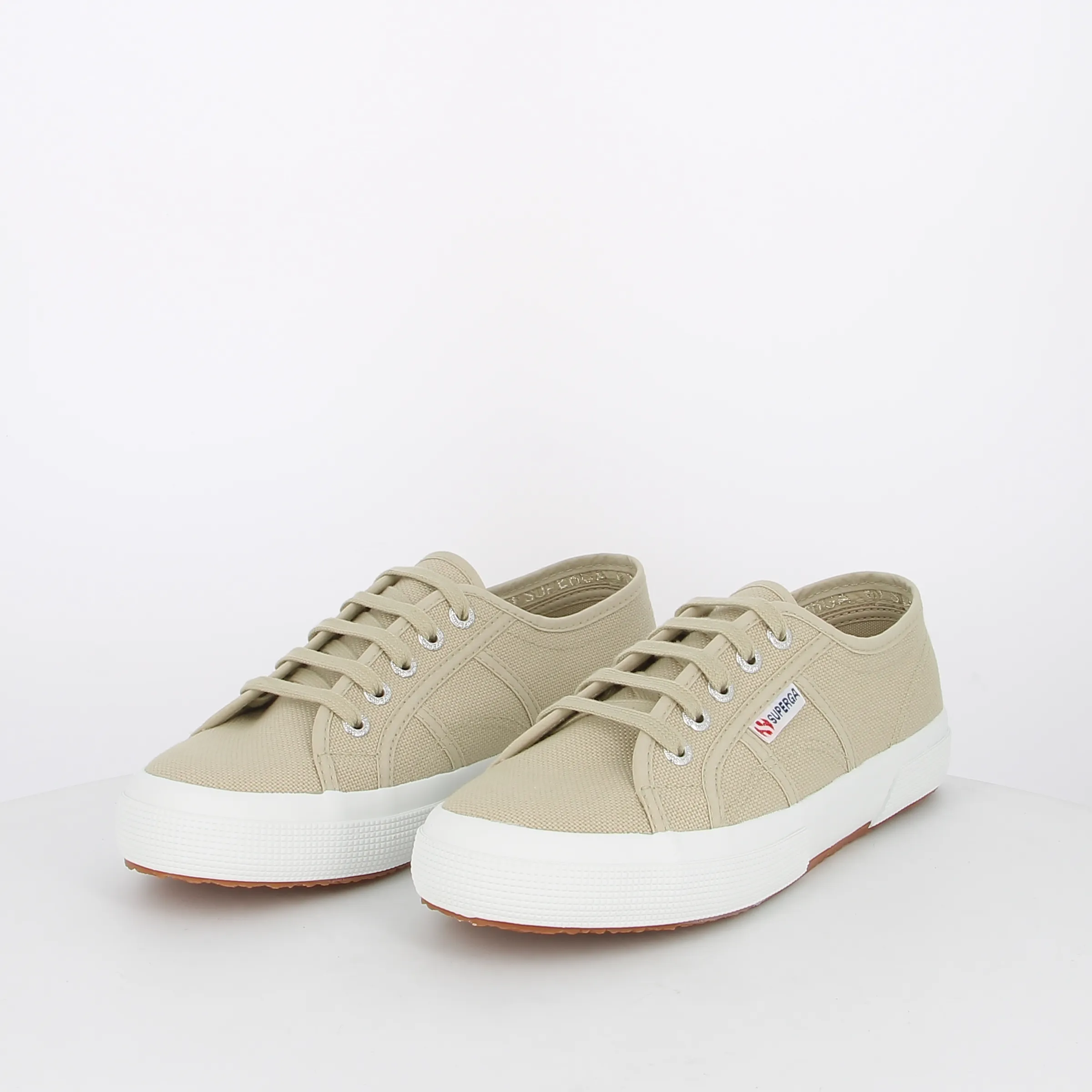 -----Superga -----Sneakers 2750Cotu ----