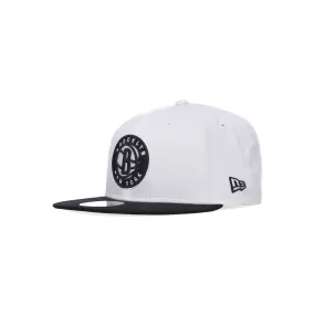 Cappellino Visiera Piatta Uomo Nba White Crown Team 950 Bronet White/original Team Colors