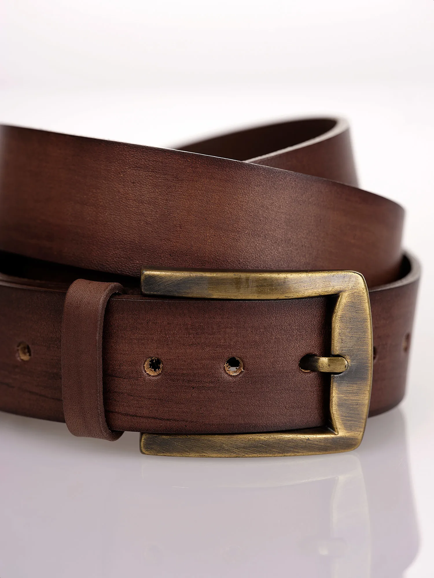 Casual Belt in Genuine Brown Leather with Metal Buckle