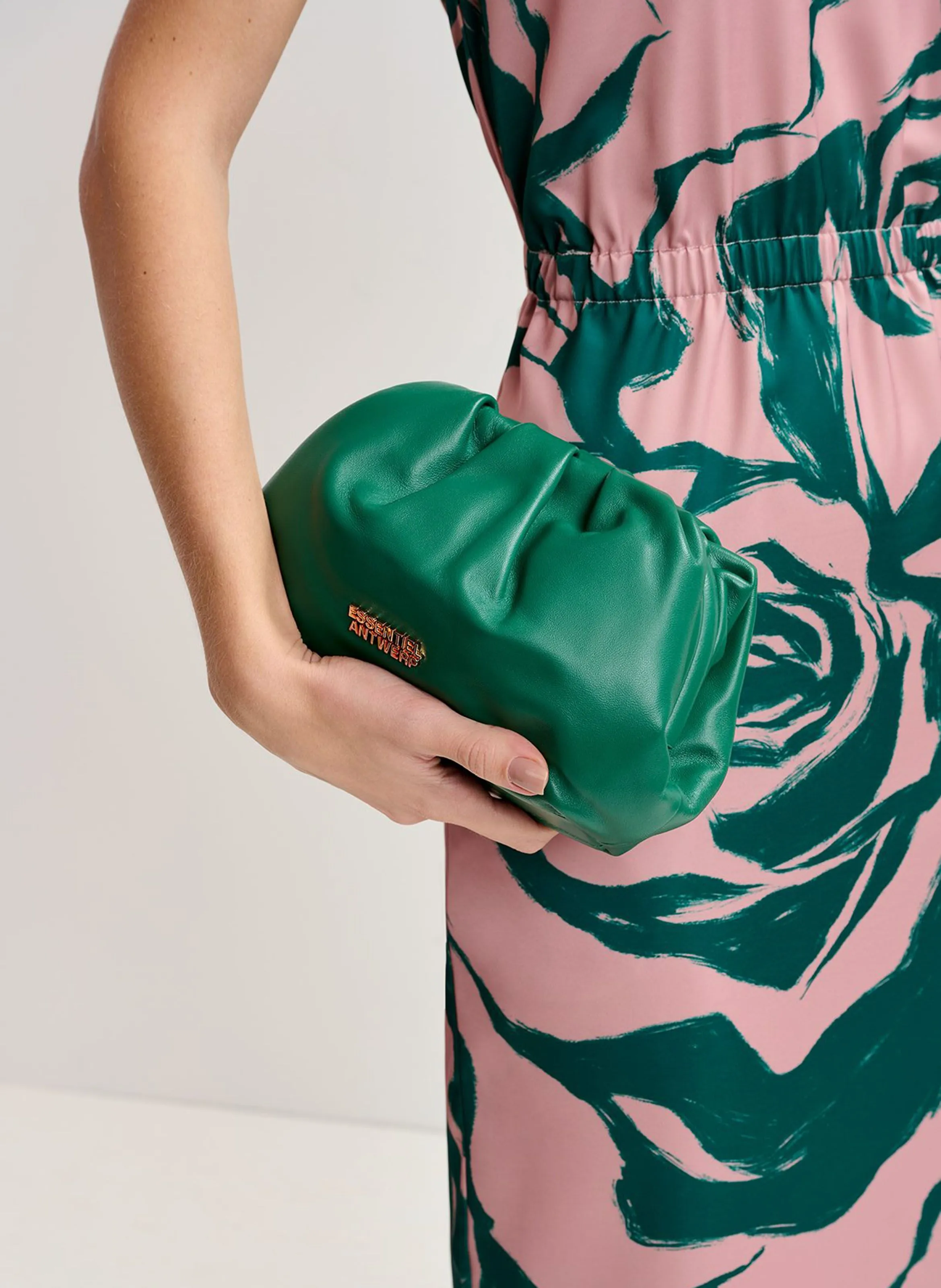  ESSENTIEL ANTWERP   GINGERS - Borsa in pelle | Verde