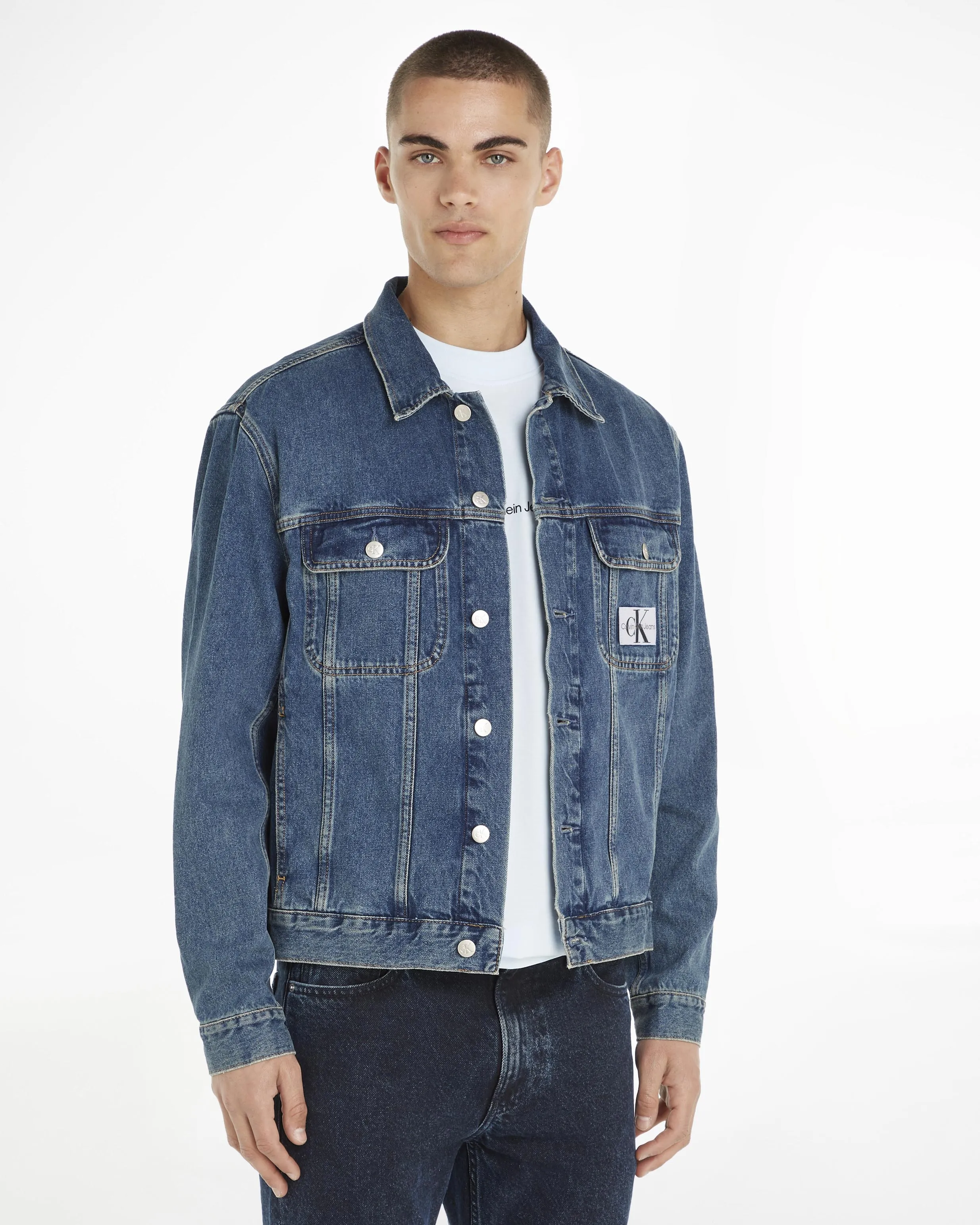 Giubbino regular-fit in denim di puro cotone lavaggio medio